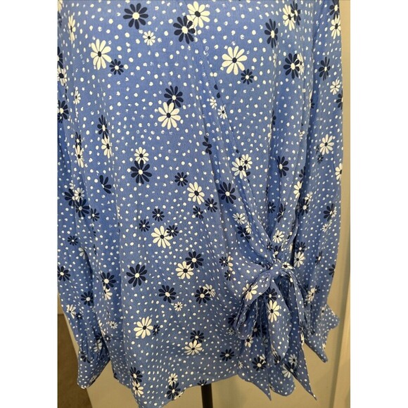 Women’s Talbots BLUE WHITE Floral Wrap Blouse Long Sleeve Viscose Sz 2X NEW - Picture 3 of 10